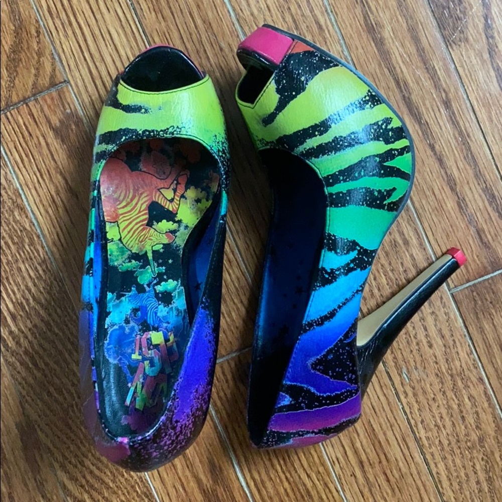 Iron Fist Zebracorn Platform Pump 8